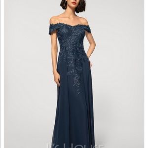 Size 8 Mother of the Bride dress.  Navy blue.